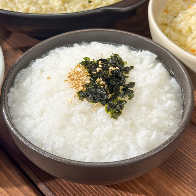 정성담아 끓여낸 든든한 죽10종