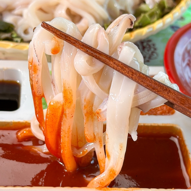 당일바리 동해안 산오징어회 [초장+야채 증정]